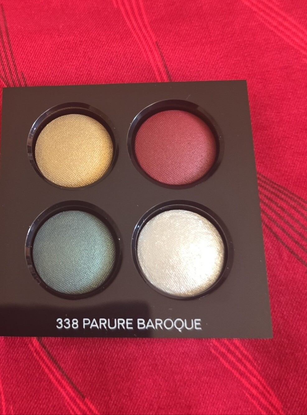 Chanel 338 Women Makeup Eyeshadow Quartet - Gold, Red, Green, Ivory